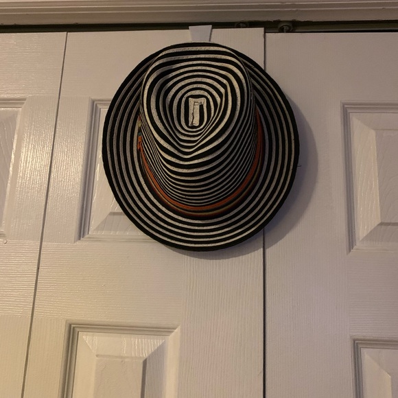 Hat - Picture 2 of 2